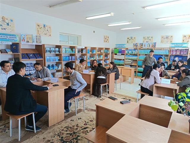 Kutubxonada bilimlar bellashuvi