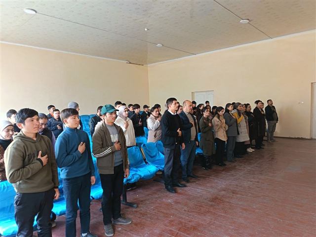Tadbir boshida davlat madhiyasi ijrosi